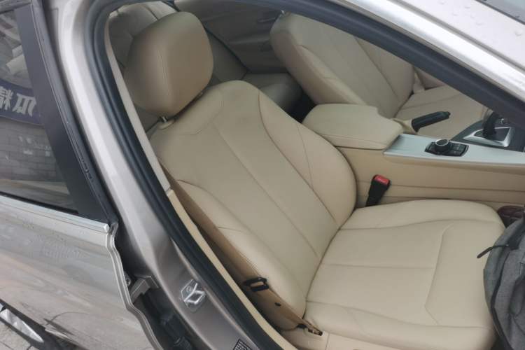 Used BMW 3 Series 2015 320Li Luxury Edition Fashion Model Right Front Seat