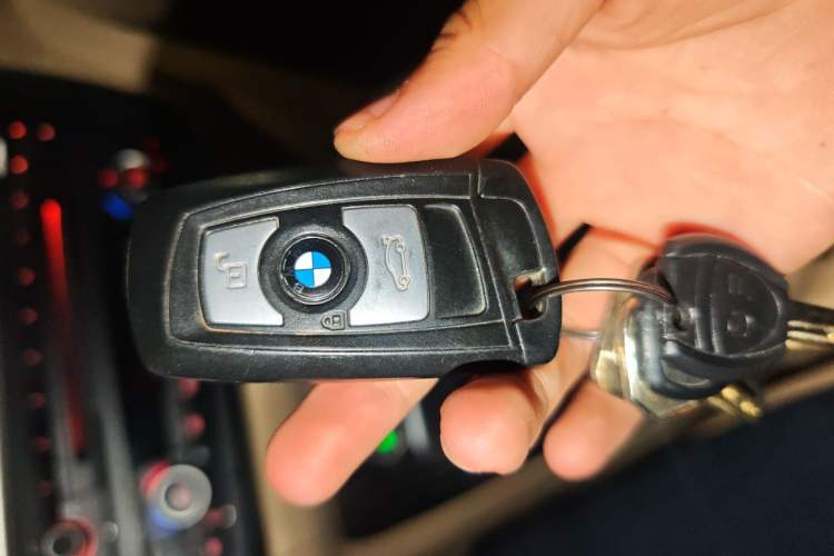Used BMW 3 Series 2015 320Li Fashion Model Vehicle Key