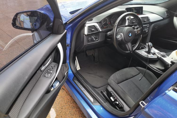 Used BMW 3 Series 2016 320i M Sport Driver Seat
