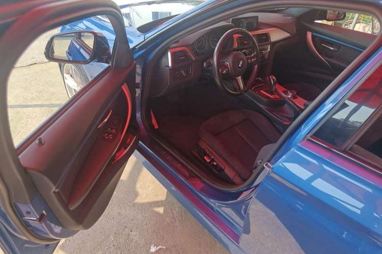 Used BMW 3 Series 2016 320i M Sport Driver Seat