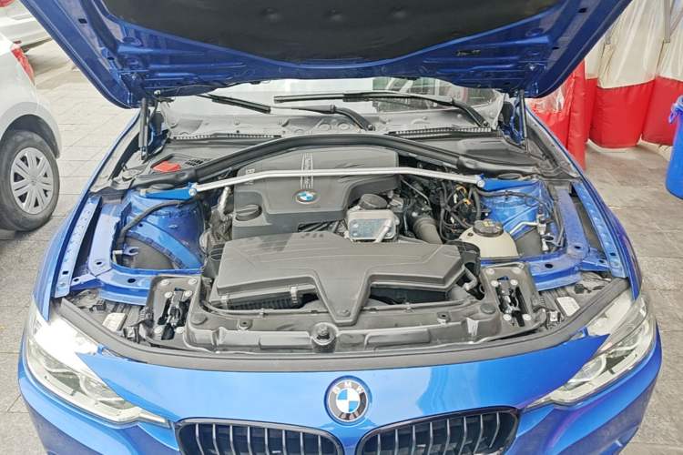 Used BMW 3 Series 2016 328i xDrive M Sport Edition Engine Bay