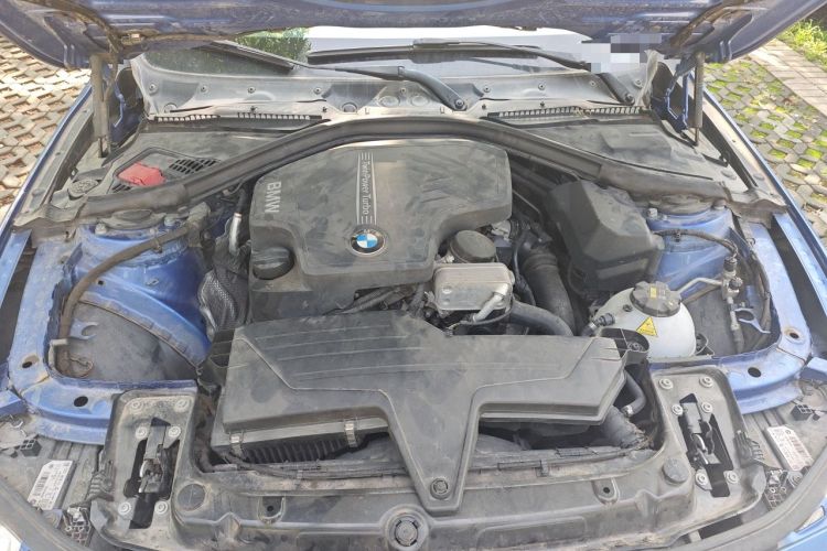 Used BMW 3 Series 2016 328i xDrive M Sport Edition Engine Bay