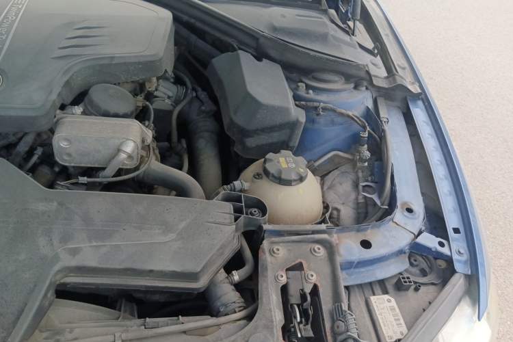 Used BMW 3 Series 2016 328i M Sport Engine Bay Left