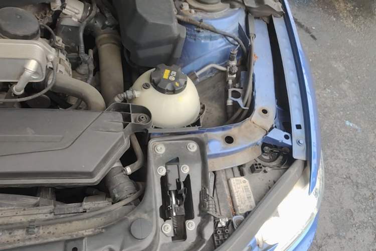 Used BMW 3 Series 2016 328i M Sport Engine Bay Left
