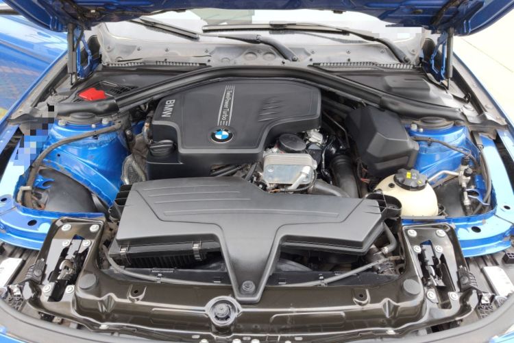 Used BMW 3 Series 2016 328i M Sport Engine Bay