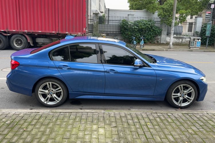 Used BMW 3 Series 2016 320i M Sport Exterior 3