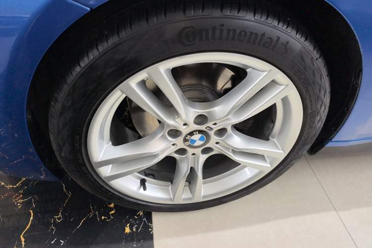 Used BMW 3 Series 2016 328i M Sport Exterior 4