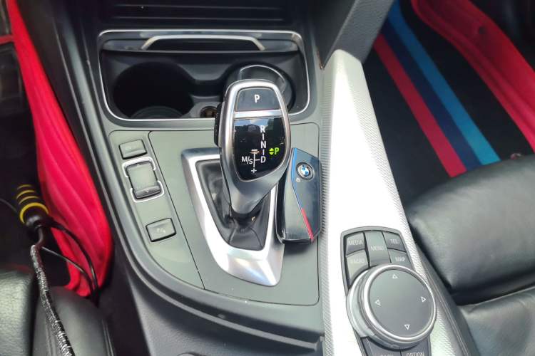 Used BMW 3 Series 2016 328i M Sport Gear Lever
