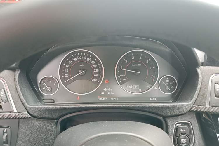 Used BMW 3 Series 2016 328i xDrive M Sport Edition Instrument Cluster