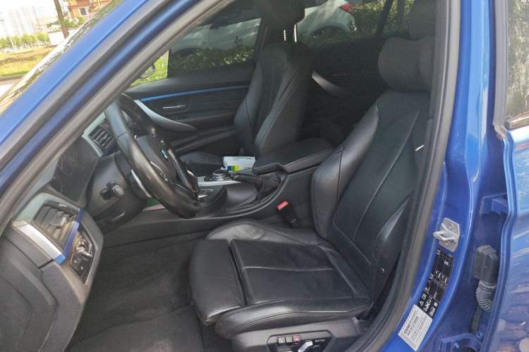 Used BMW 3 Series 2016 328i xDrive M Sport Edition Left Front Seat