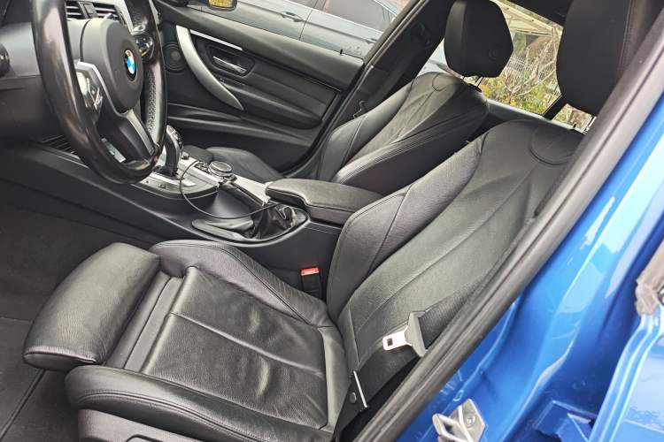 Used BMW 3 Series 2016 328i xDrive M Sport Edition Left Front Seat