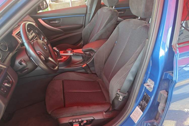 Used BMW 3 Series 2016 320i M Sport Left Front Seat