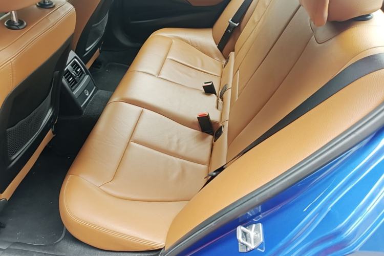 Used BMW 3 Series 2016 328i xDrive M Sport Edition Left Rear Seat