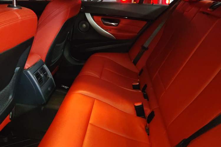 Used BMW 3 Series 2016 328i M Sport Left Rear Seat