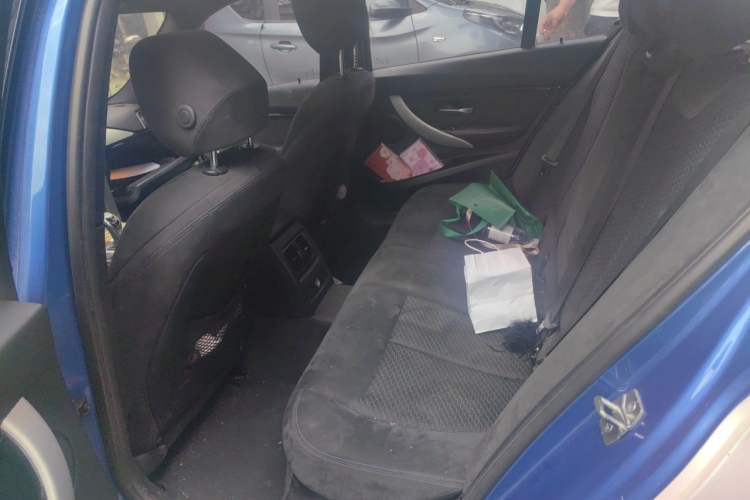 Used BMW 3 Series 2016 320i M Sport Left Rear Seat