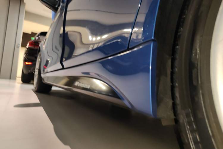 Used BMW 3 Series 2016 328i xDrive M Sport Edition Left Side Sill