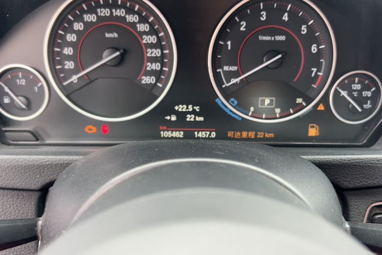 Used BMW 3 Series 2016 328i M Sport Odometer Close Up