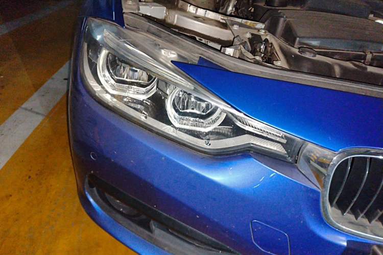 Used BMW 3 Series 2016 320i Fashion Model Right Front Headlight