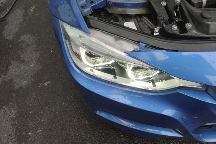 Used BMW 3 Series 2016 328i M Sport Right Front Headlight