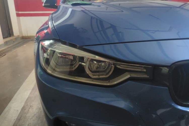Used BMW 3 Series 2016 320i M Sport Right Front Headlight