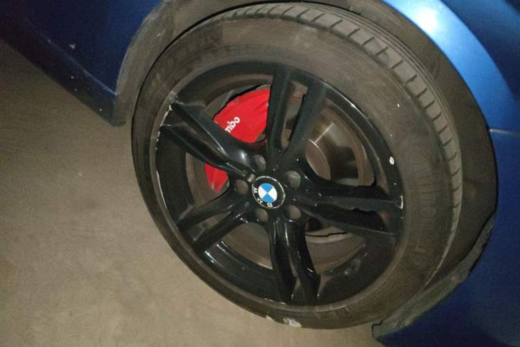 Used BMW 3 Series 2016 320i M Sport Right Front Wheel Hub