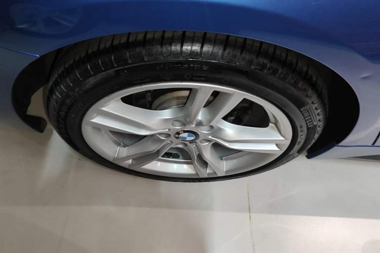 Used BMW 3 Series 2016 328i xDrive M Sport Edition Right Rear Wheel Hub