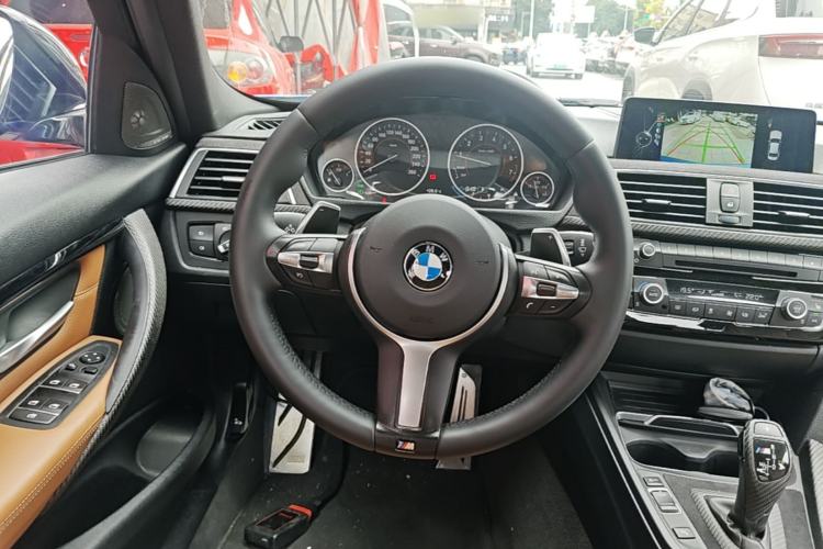 Used BMW 3 Series 2016 328i xDrive M Sport Edition Steering Wheel