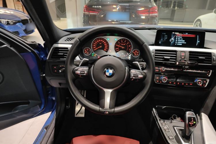 Used BMW 3 Series 2016 328i xDrive M Sport Edition Steering Wheel
