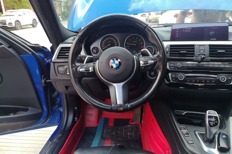 Used BMW 3 Series 2016 328i M Sport Steering Wheel