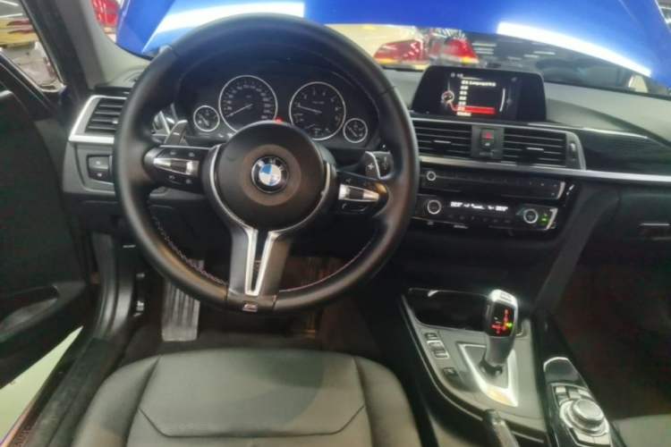 Used BMW 3 Series 2016 320Li Fashion Model Steering Wheel