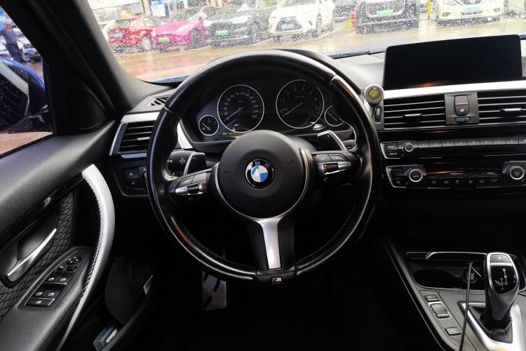 Used BMW 3 Series 2016 320i M Sport Steering Wheel