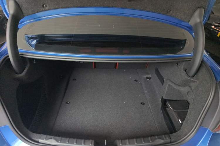 Used BMW 3 Series 2016 328i M Sport Trunk