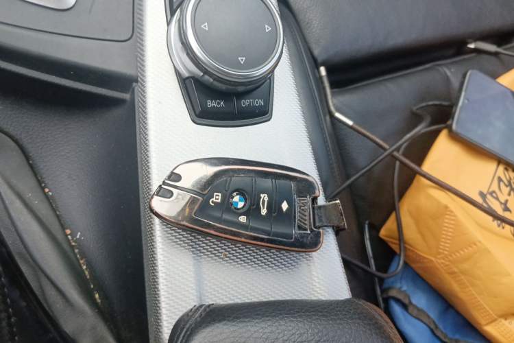 Used BMW 3 Series 2016 328i M Sport Vehicle Key