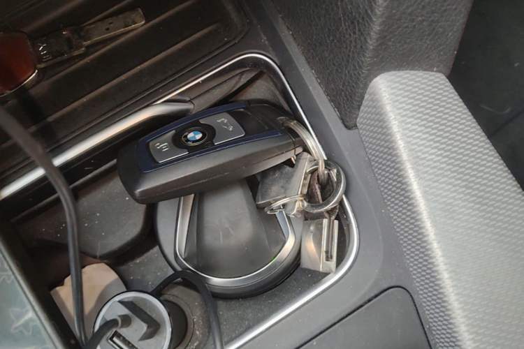 Used BMW 3 Series 2016 328i M Sport Vehicle Key