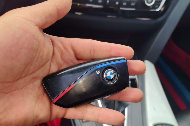 Used BMW 3 Series 2016 328i M Sport Vehicle Key