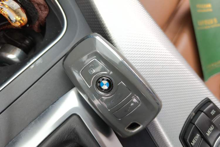 Used BMW 3 Series 2016 328i M Sport Vehicle Key