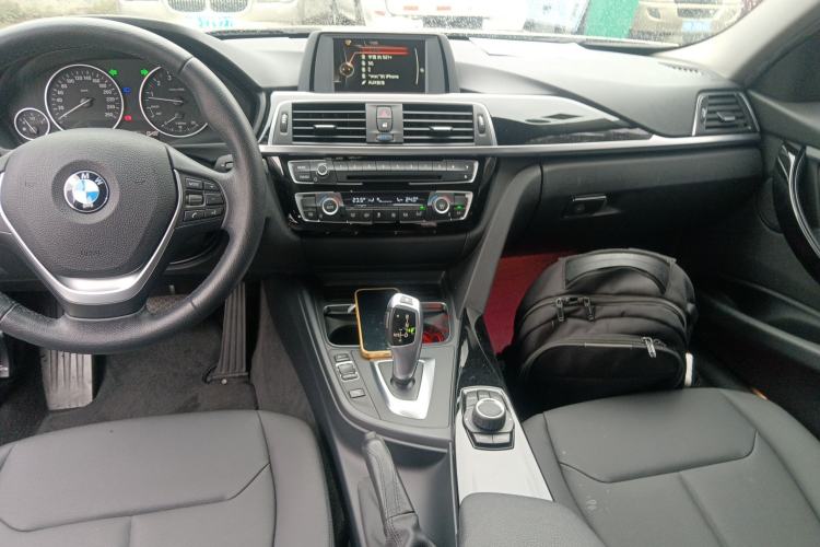 Used BMW 3 Series 2016 320Li Ambition Model Audio And AC Panel