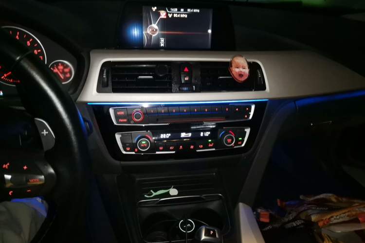 Used BMW 3 Series 2016 320Li Fashion Model Audio And AC Panel