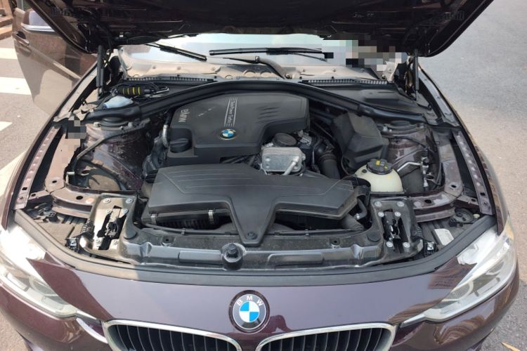 Used BMW 3 Series 2016 320Li Fashion Model Engine Bay