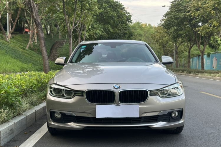 Used BMW 3 Series 2016 320Li Ambition Model Exterior 3
