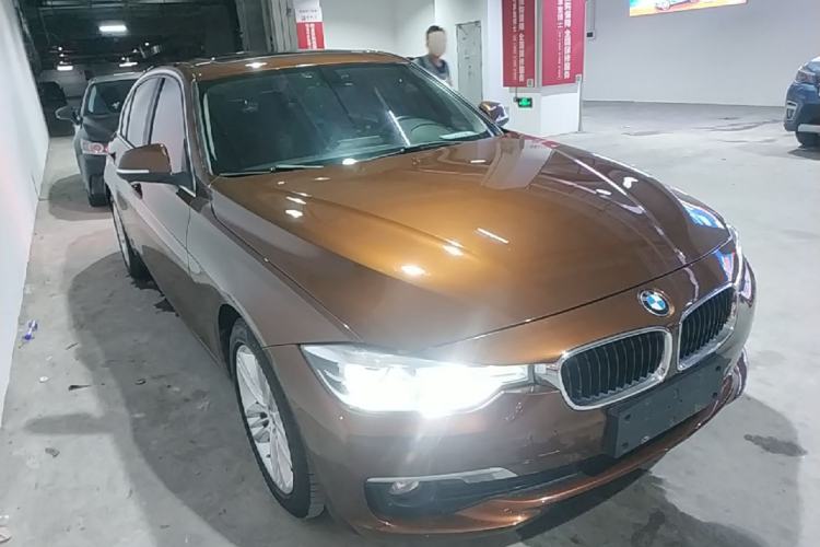 Used BMW 3 Series 2016 320Li Ambition Model Front Right 45 Deg
