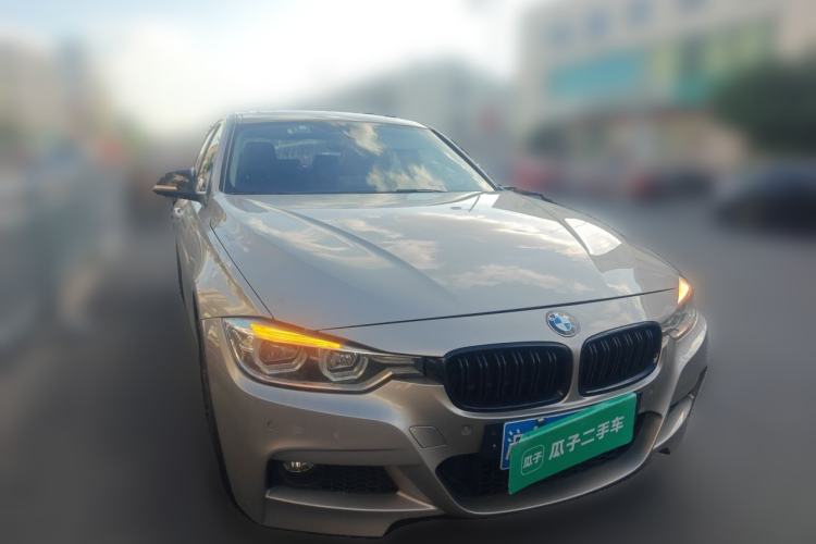 Used BMW 3 Series 2016 320Li Fashion Model Front Right 45 Deg