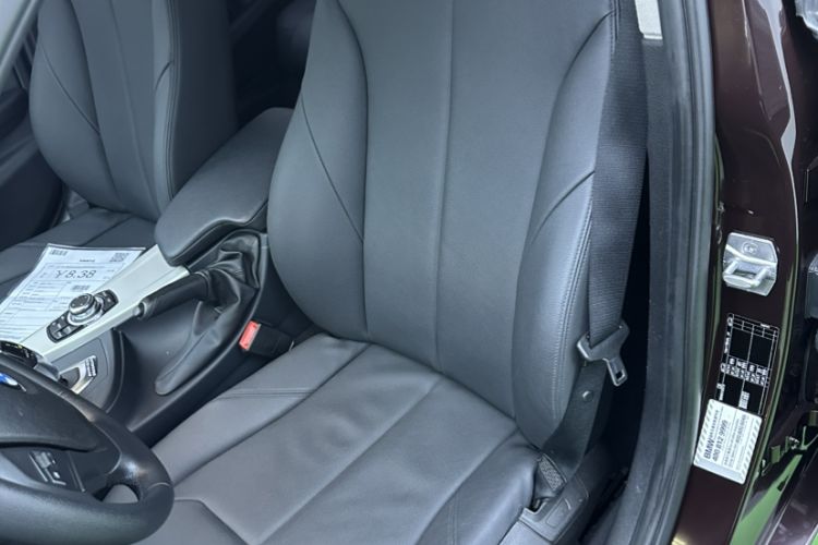 Used BMW 3 Series 2016 320Li Fashion Model Interior 2