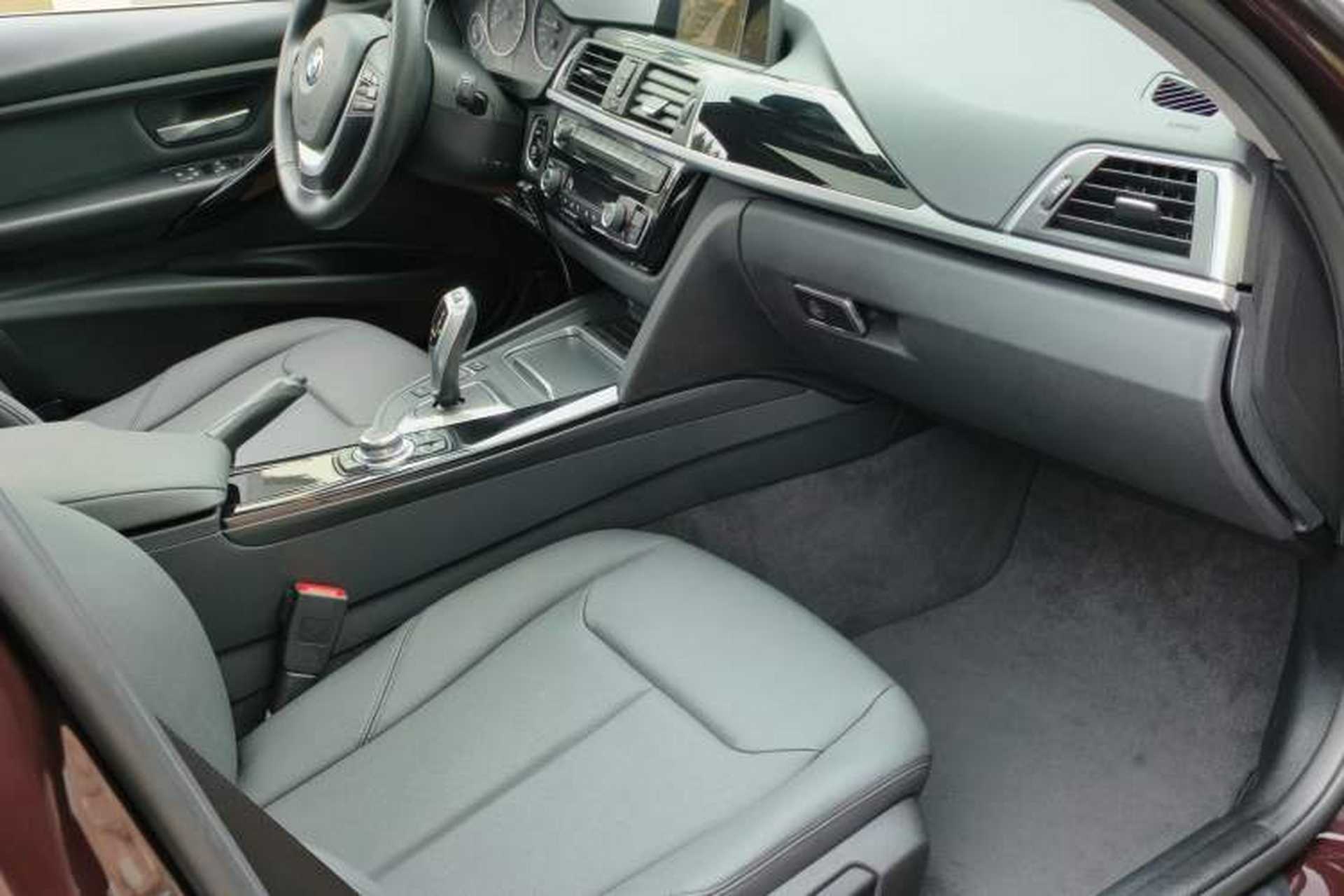 Used BMW 3 Series 2016 320Li Fashion Model Interior 5
