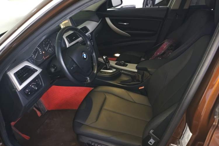 Used BMW 3 Series 2016 320Li Ambition Model Left Front Seat