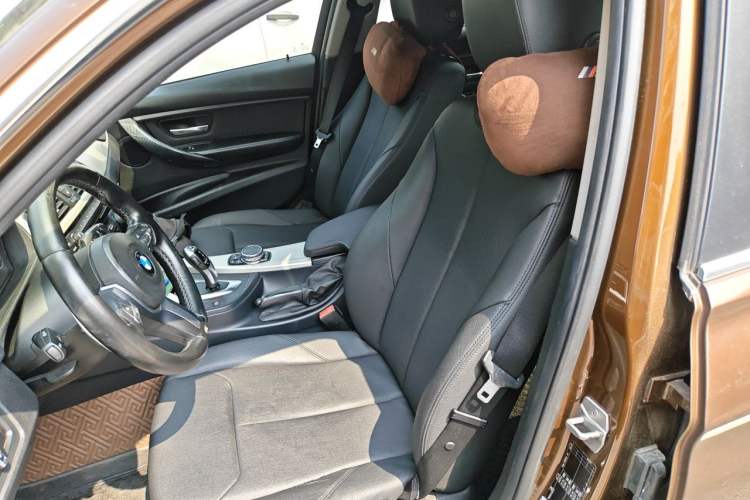 Used BMW 3 Series 2016 320Li Ambition Model Left Front Seat