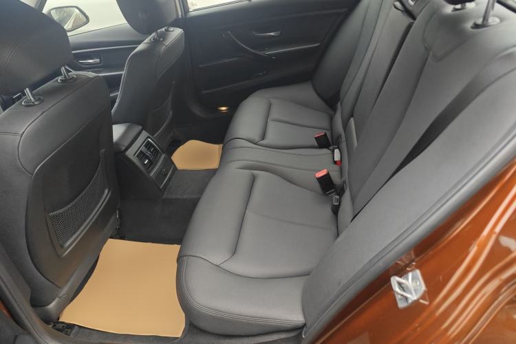 Used BMW 3 Series 2016 320Li Fashion Model Left Rear Seat