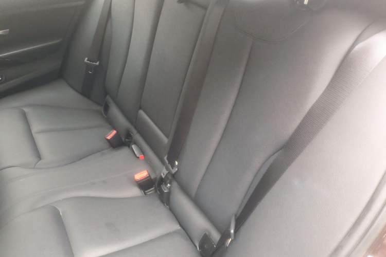 Used BMW 3 Series 2016 320Li Ambition Model Left Rear Seat