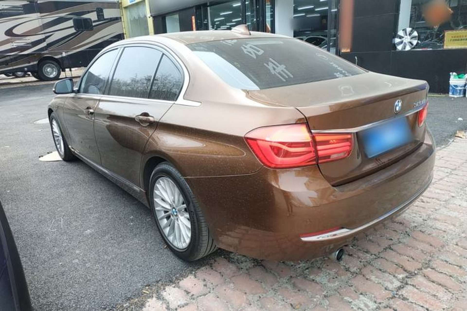 Used BMW 3 Series 2016 320Li Luxury Design Package Rear Left 45 Deg