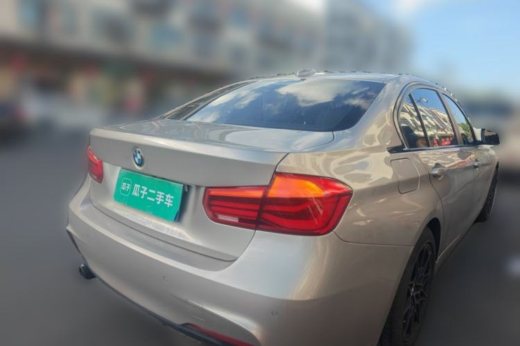 Used BMW 3 Series 2016 320Li Fashion Model Rear Right 45 Deg